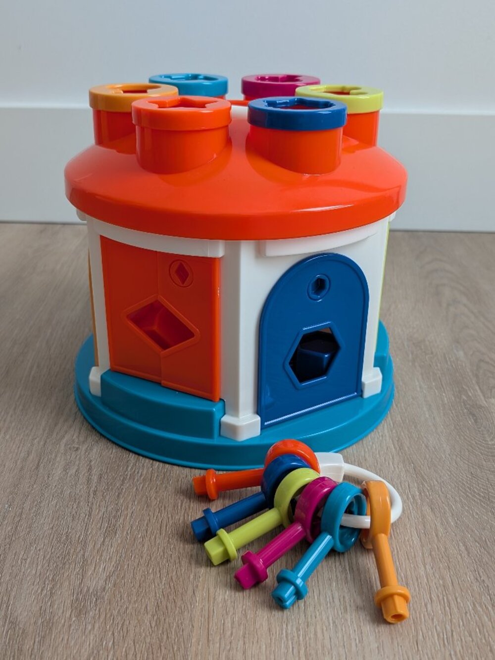 Battat – Shape & Color Sorting Toy - Developmental Toy, Pattern Matching Game - Picture 2 of 9